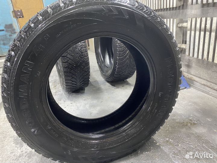 Nordman Nordman 4 215/65 R16 102