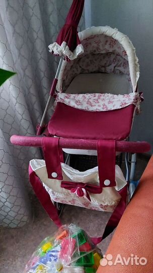 Коляска для кукол
