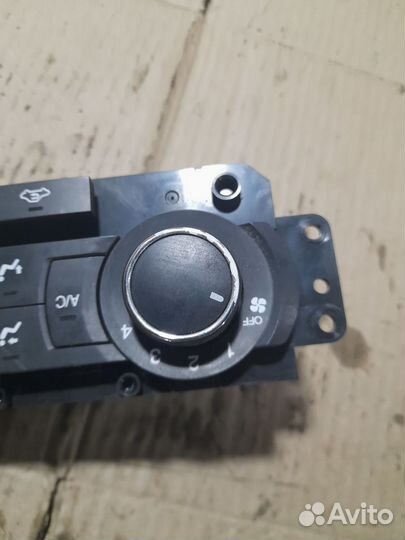 Блок управления климатом Epica