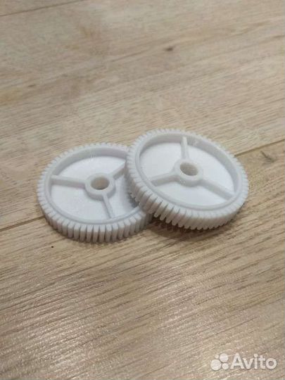 Шестерня привода стеклоподъемника маз 4371N2