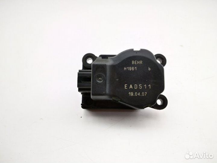 Сервопривод заслонок печки Peugeot 307 TU5JP4 2007