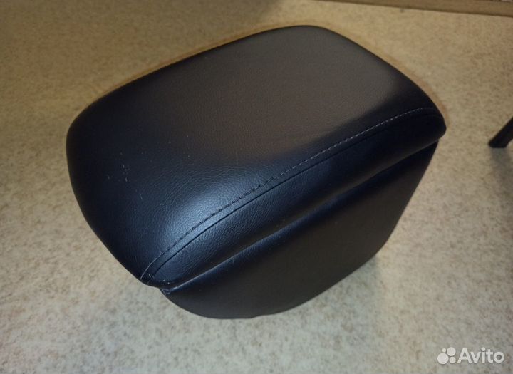 Подлокотник Kia Soul Соул