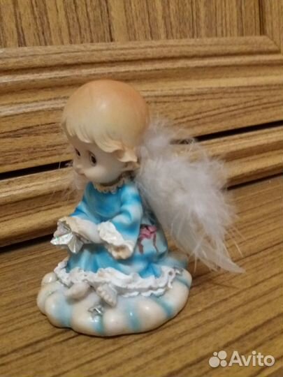 Статуэтка ангел