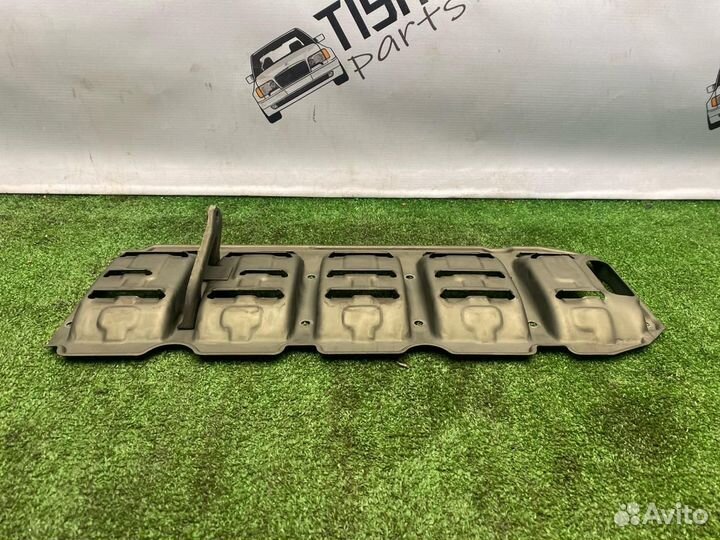 Маслоотражатель Mercedes-Benz M104