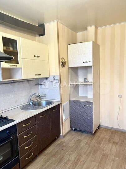 3-к. квартира, 64 м², 9/9 эт.