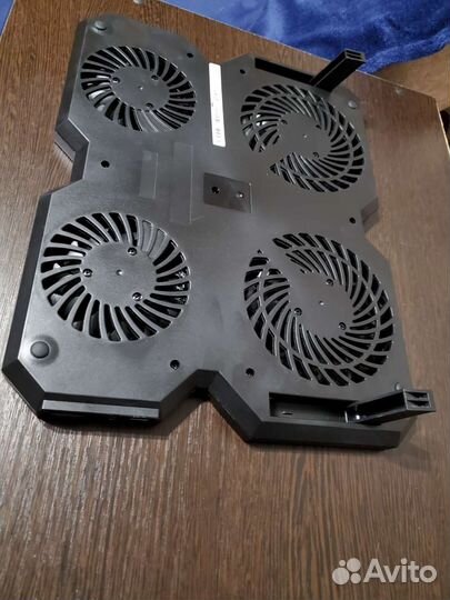 Охлаждающая подставка для ноутбука Deep Cool