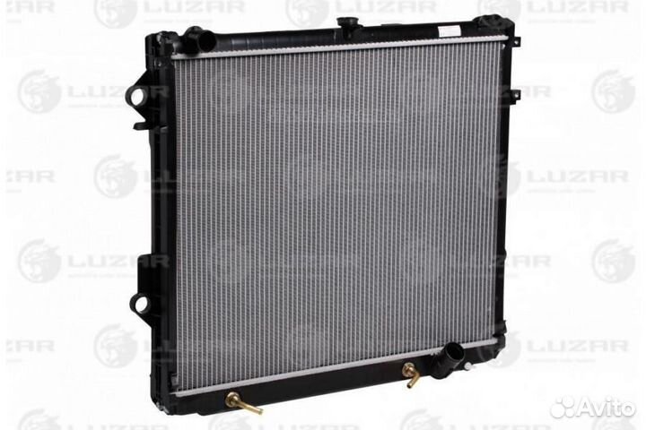 Luzar LRC 1920 Радиатор охл. для а/м Toyota Land C