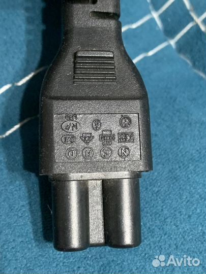 Кабель для компьютера