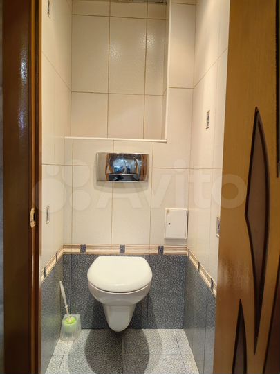 3-к. квартира, 71 м², 9/9 эт.