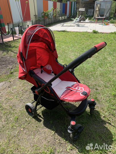 Прогулочная коляска