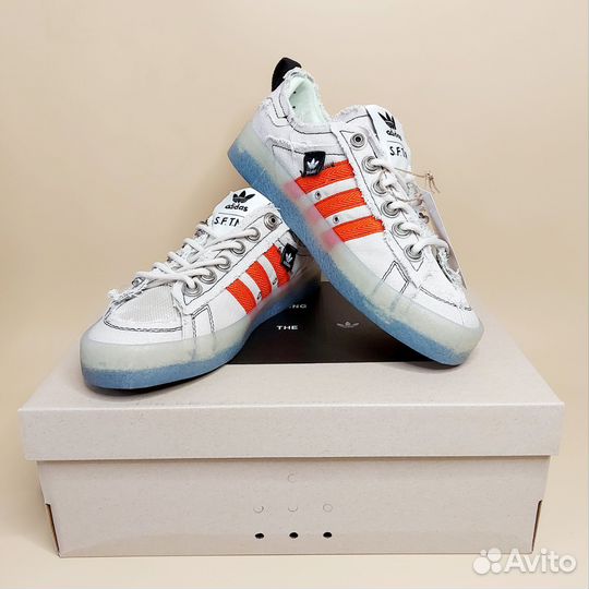 Кроссовки женские adidas