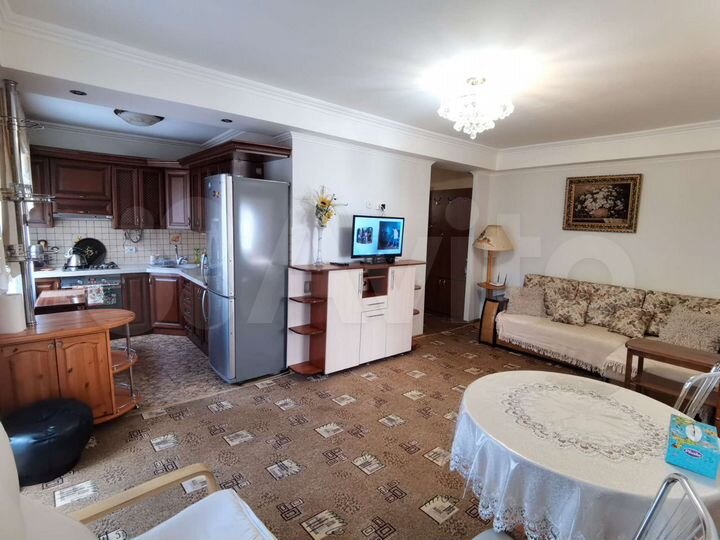 3-к. квартира, 52 м², 3/5 эт.