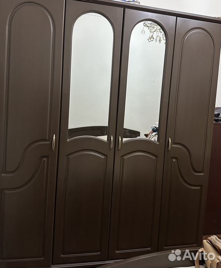 Спальный гарнитур бу