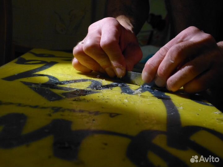 Ремонт и подготовка сноубордов и лыж в Москве