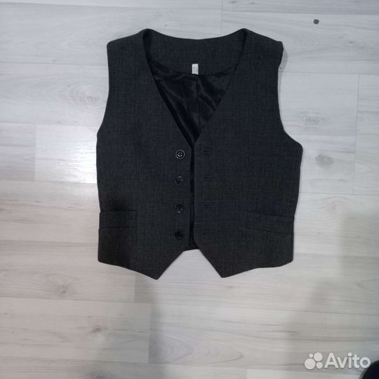 Жилетка для мальчика