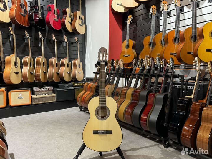 Классическая гитара 3/4