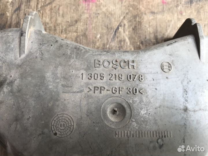 Крышка фары Форд Мондео 2