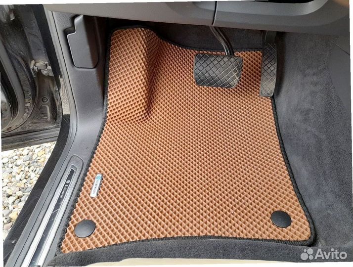 Автоковрики на автомобиль
