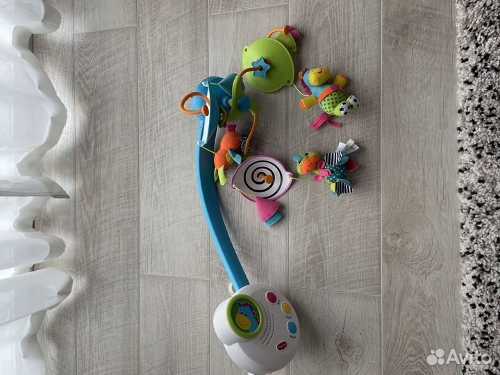 Мобиль на кроватку tiny love