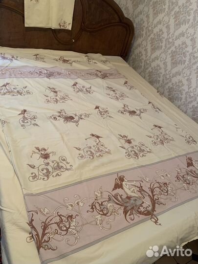 Постельное семейное белье ангелочки