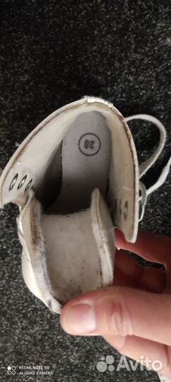 Продам коньки