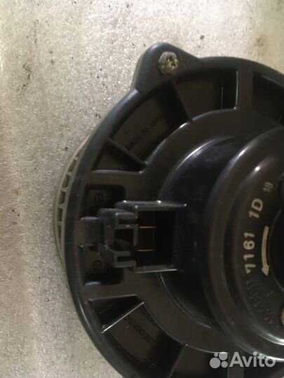 Моторчик отопителя (Mitsubishi Pajero Sport)