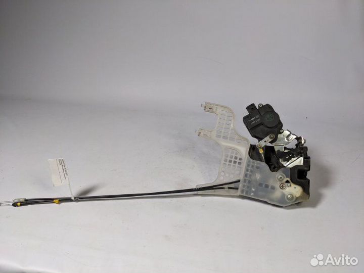 Замок двери задний левый Hyundai Tucson JM G4GC