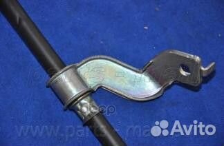 Трос стояночного тормоза правый hyundai tucson