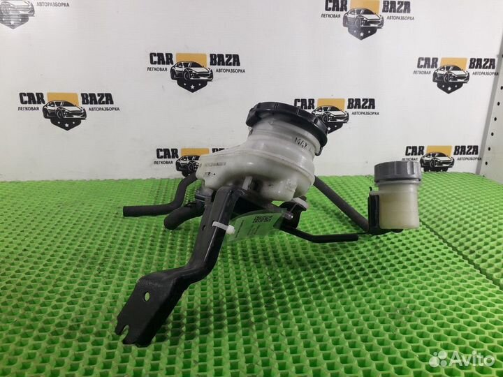 Бачок главного тормозного цилиндра Honda CR-V