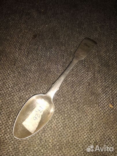 Чайная серебряная ложечка