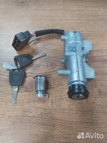 Замок зажигания+ замок двери Газель Бизнес