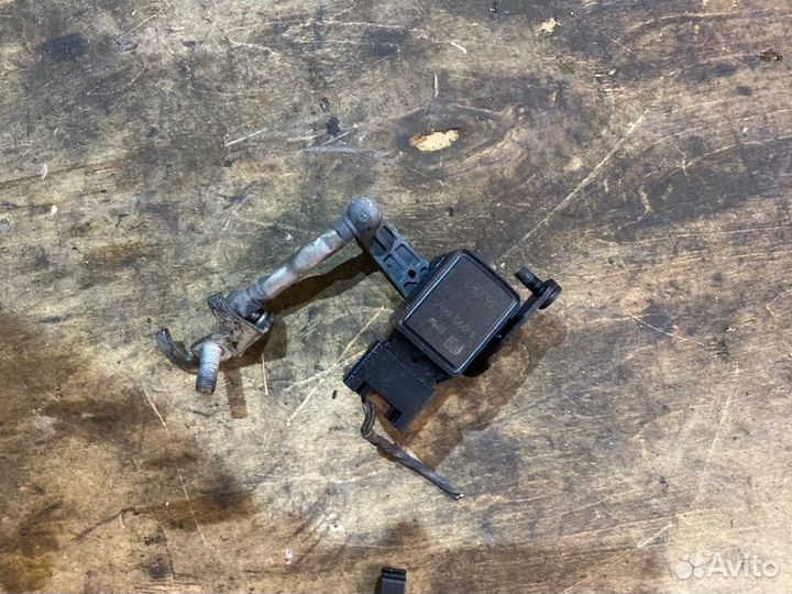 Датчик высоты дорожного просвета передний Bmw 3