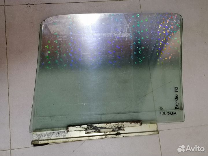 Стекло двери прав. Volvo 343 трёхдверная 1984-1991