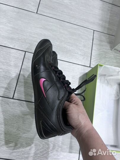 Кроссовки бутсы кеды женские nike оригинал