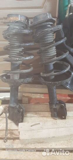 Стойки передние subaru forester SG S11