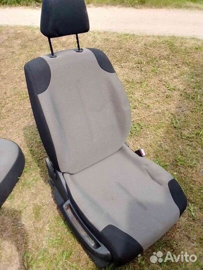 Автосиденье