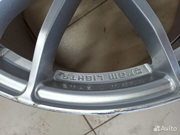 Диски R18 5x114.3 rays gram lights 9.5-10.5JJ
