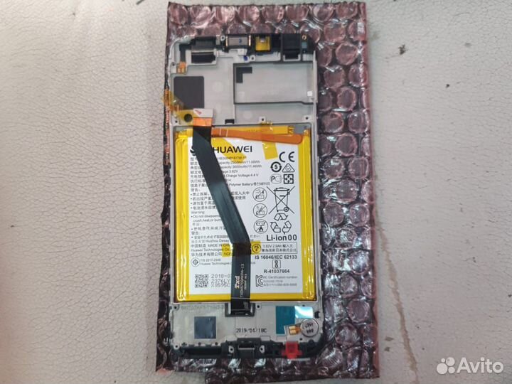 Запчасти, дисплеи Honor, Huawei.Рамки, кнопки, экр