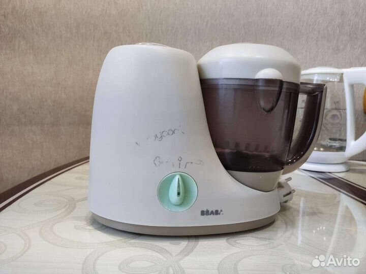 Пароварка блендер beaba babycook