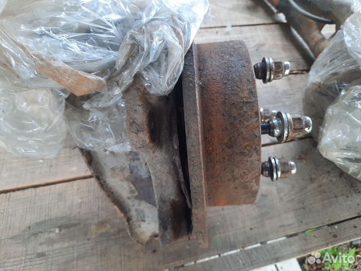 Передние задний стойки mitsubishi lancer 9