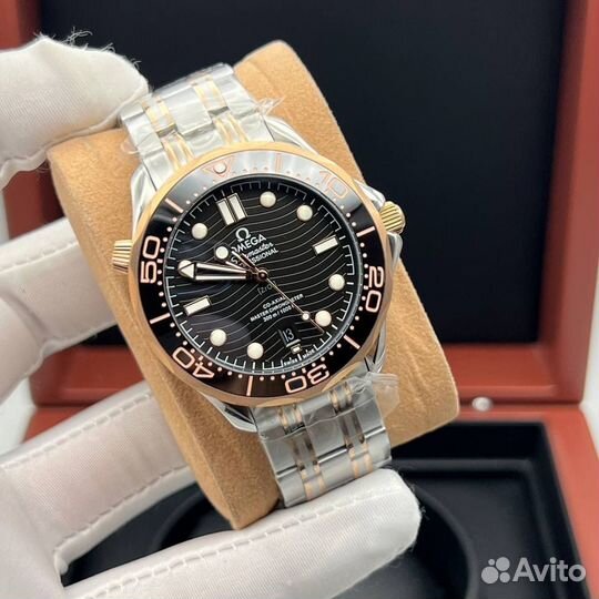 Красивые мужские часы Omega Seamaster Diver 300M