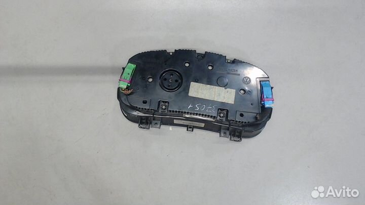 Щиток приборов Volkswagen Golf 4, 2000