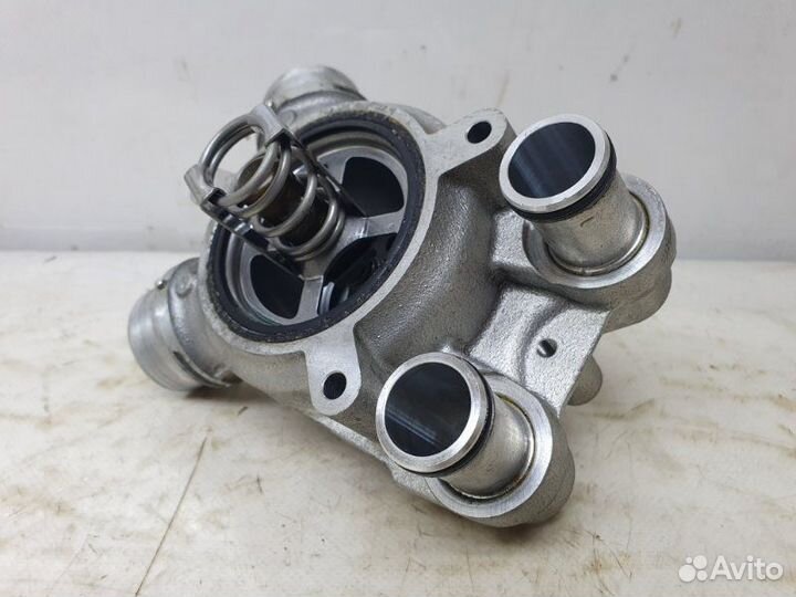 Корпус термостата Bmw 5-Series E60 M5 5.0 2008