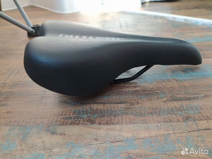 Седло для велосипеда новое