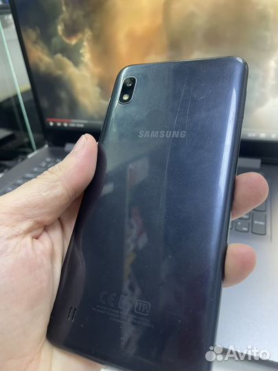 Samsung Galaxy A10, 2/32 ГБ