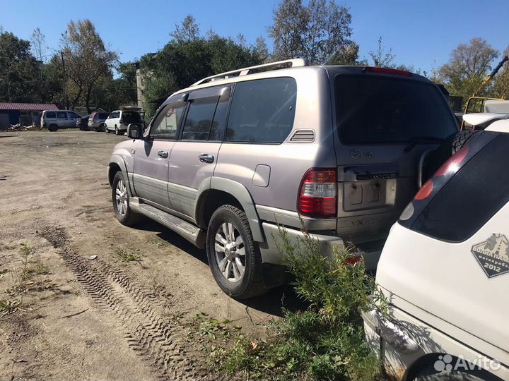 Toyota Land Cruiser 4.7 AT, 1998, 600 000 км