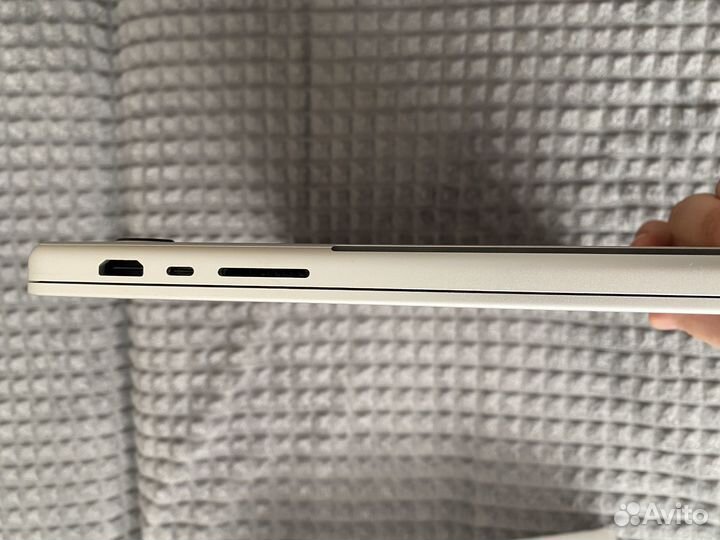 MacBook Pro 16”(2021) M1 Max 1Tb Silver B