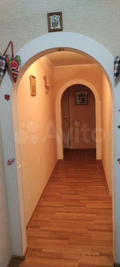 3-к. квартира, 64 м², 2/5 эт.