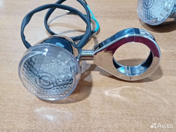 Указатели поворота перед мото