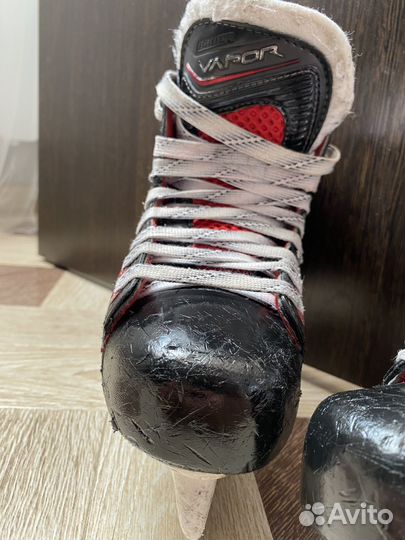 Хоккейные коньки bauer